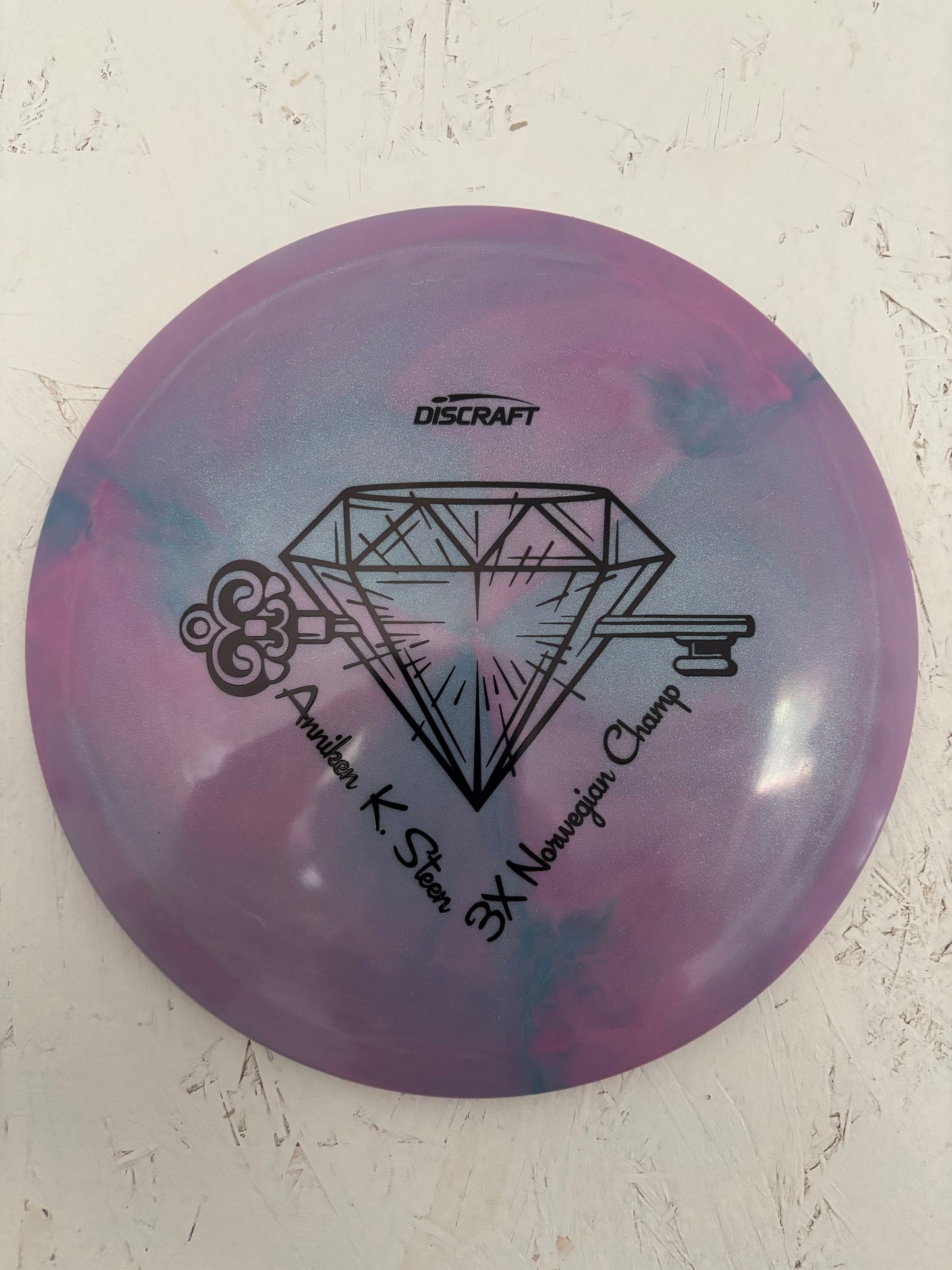 Esp Swirl Colorshift Cicada Anniken K.Steen