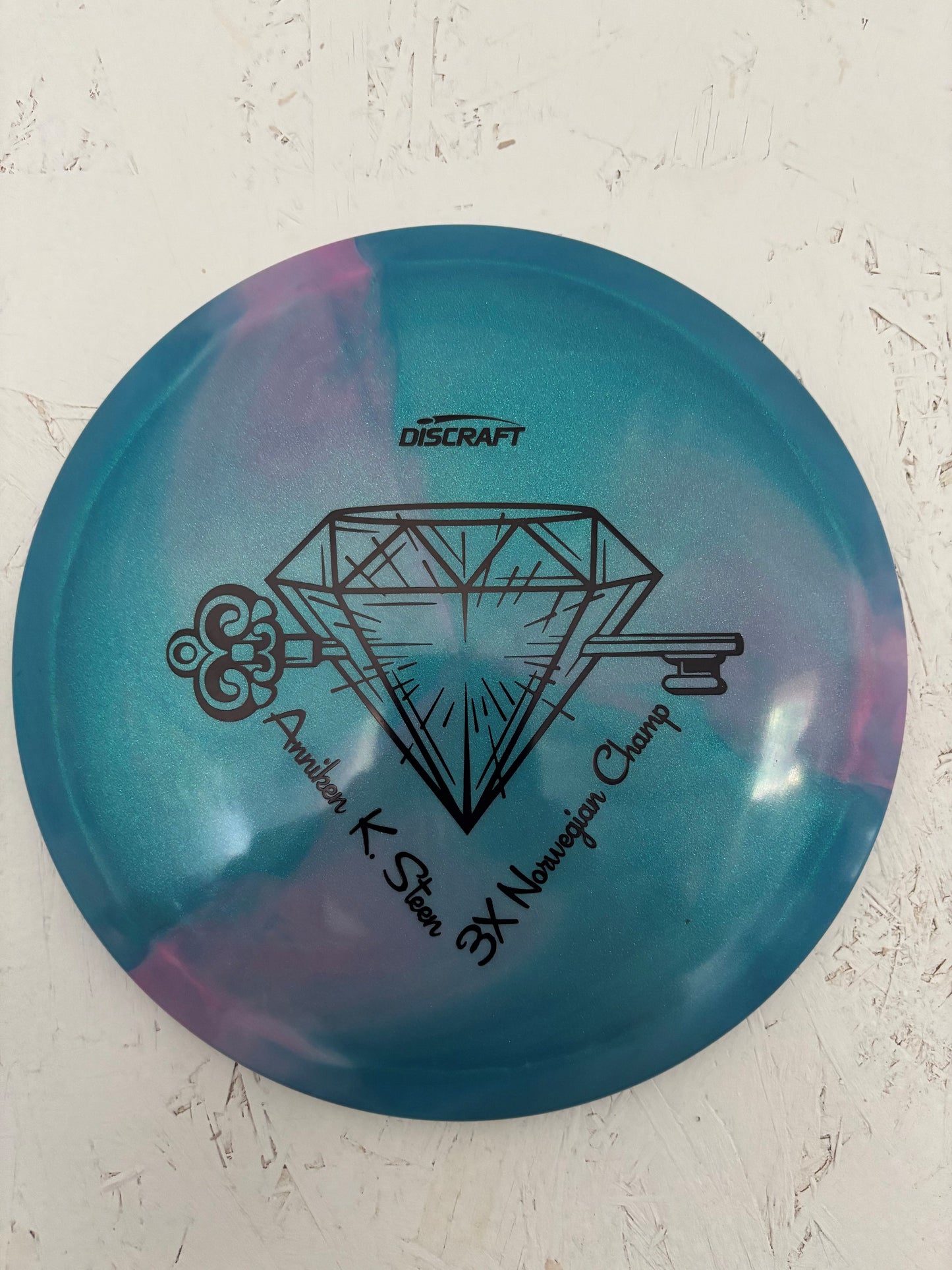 Esp Swirl Colorshift Cicada Anniken K.Steen