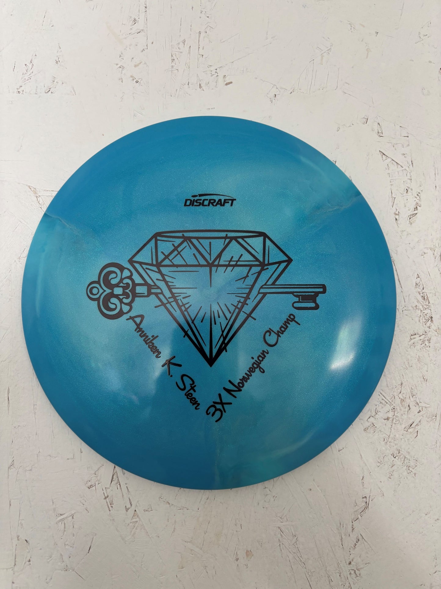 Esp Swirl Colorshift Cicada Anniken K.Steen