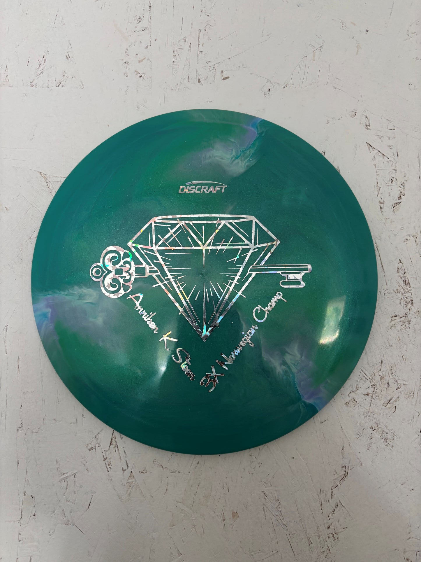 Esp Swirl Colorshift Cicada Anniken K.Steen