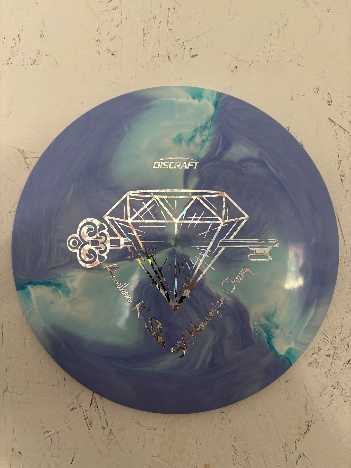 Esp Swirl Colorshift Cicada Anniken K.Steen